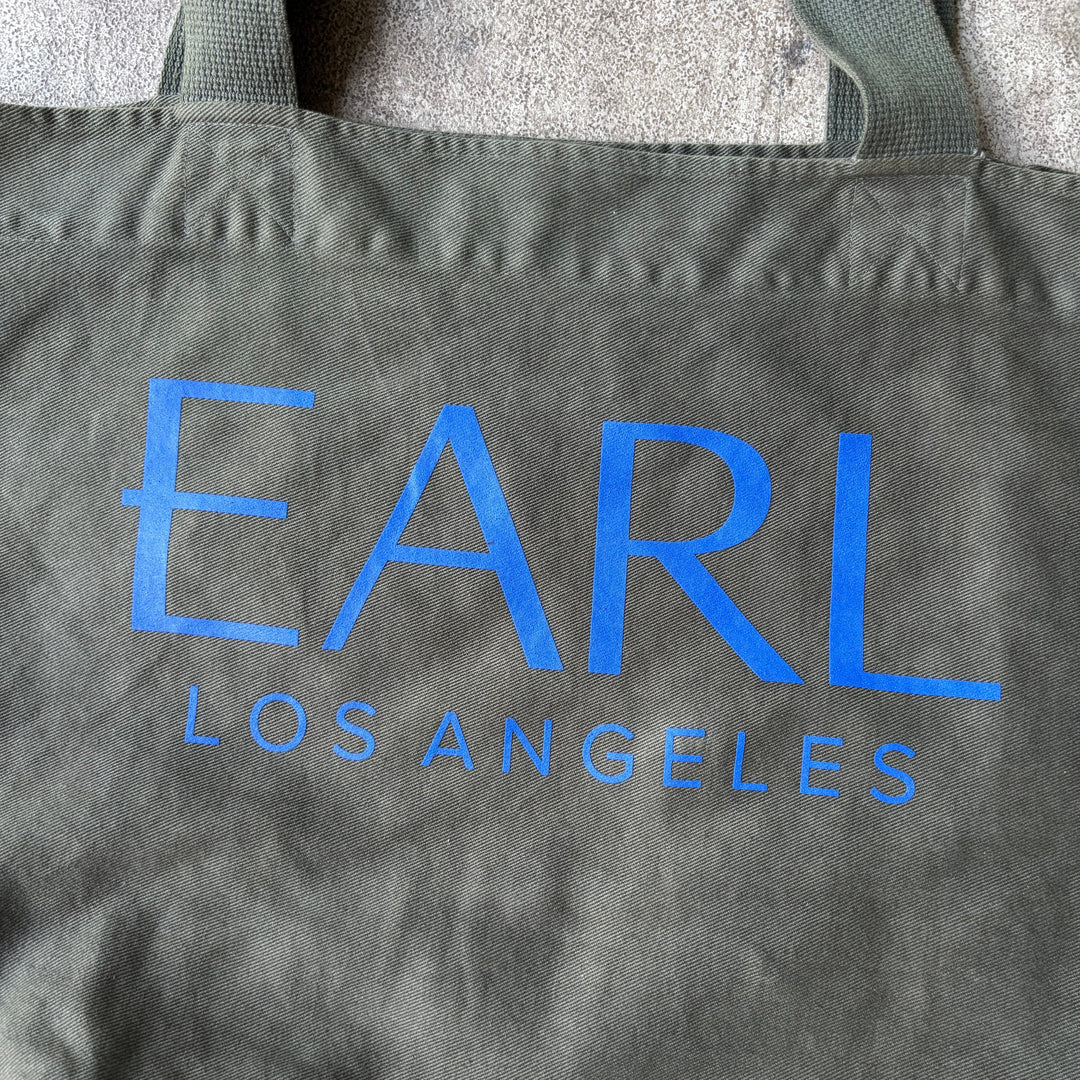 XL EARL Canvas Tote
